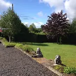 Stone Lodge *