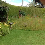 Lodge Stone *